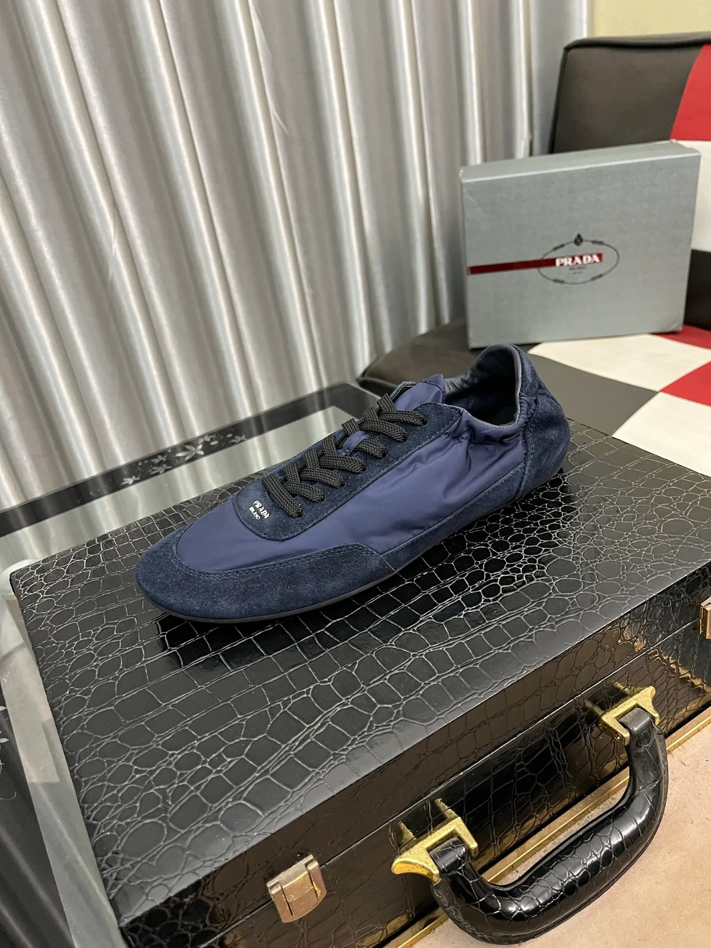 Men's shoes 💰500⌚️⌚️【PRADA】Prada - high-end quality original order 🔍🔍🔍 casual sports shoes - Upper: 🔝Nappa calfskin, brand high mercerized canvas, shoe body brand metal fasteners, tongue silk screen brand logo - Lining: water-dyed cowhide - Outsole: ultra-light TPU foam; molded outsole -Ultra-high quality control and fine workmanship: outstanding (high-end, extravagance, class) -Size: 38-446️⃣colors available